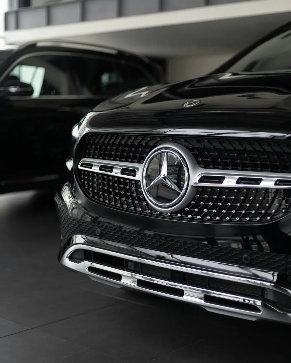 Mercedes-Benz grille